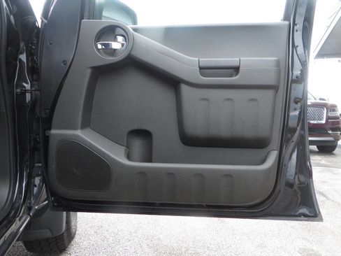 Used 2015 Nissan Xterra PRO-4X w/ Pro-4x Leather Package image 41