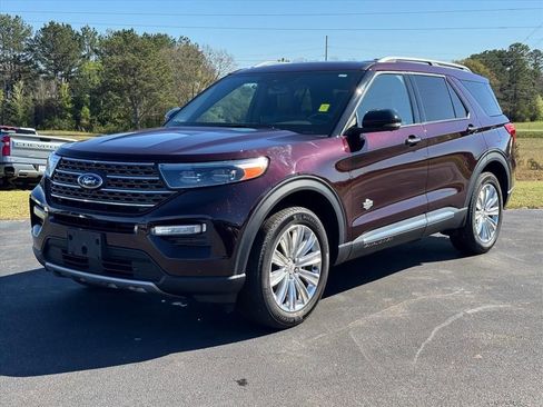 Used 2023 Ford Explorer King Ranch w/ Premium Technology Package image 7