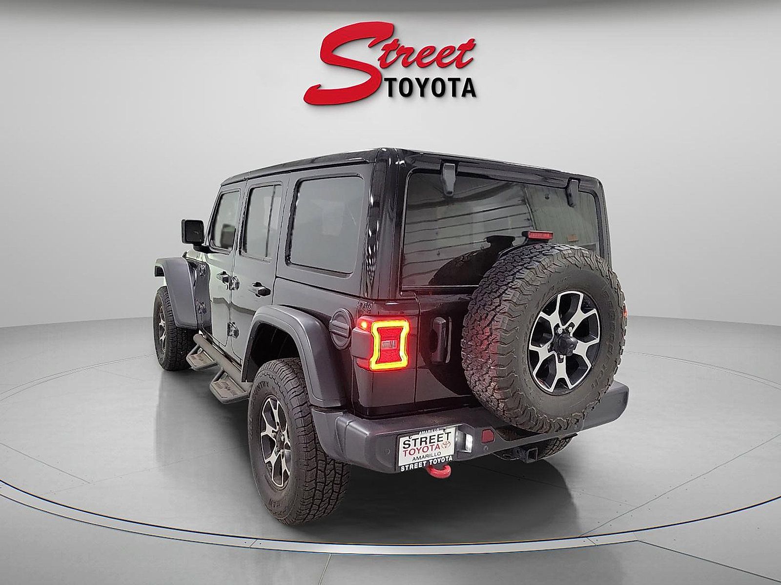 Used 2020 Jeep Wrangler Unlimited Rubicon AWD/4WD image 2