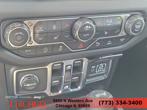 New 2026 Jeep Wrangler Unlimited Sahara AWD/4WD image 31