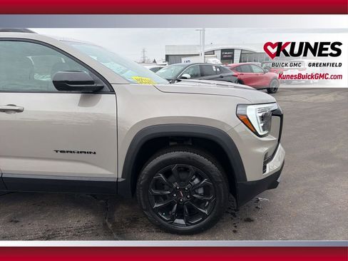 New 2026 GMC Terrain Elevation w/ Elevation Premium Package image 14