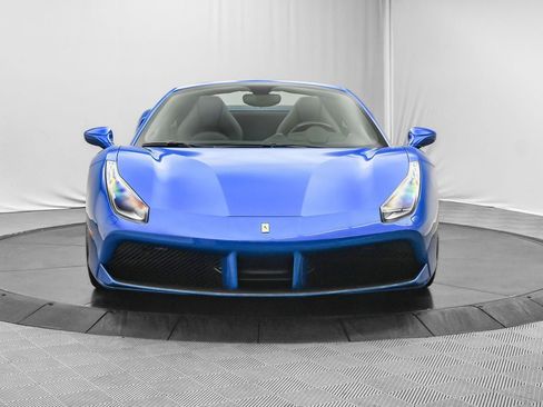 Used 2018 Ferrari 488 Spider RWD image 8