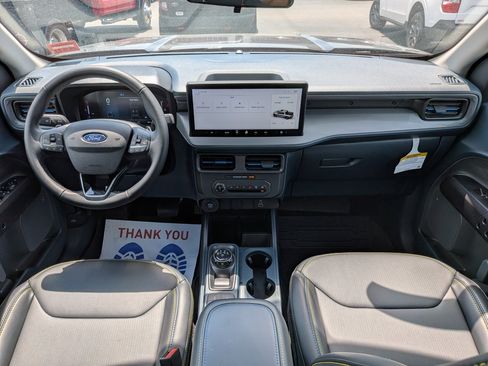 New 2026 Ford Maverick Lobo AWD/4WD image 16