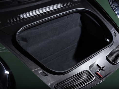 Used 2022 Porsche 911 GT3 image 29