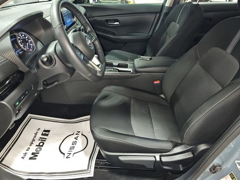 Used 2025 Nissan Sentra SV w/ All-Weather Package image 33