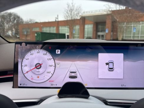 New 2026 Genesis GV70 2.5T Advanced image 18