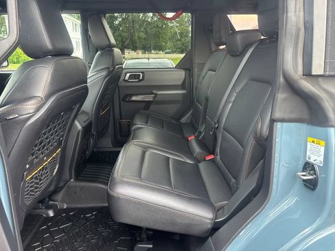 Used 2022 Ford Bronco Badlands w/ Sasquatch Package AWD/4WD image 25
