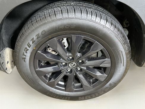 Used 2024 MAZDA CX-50 AWD 2.5 S w/ Premium Package image 11