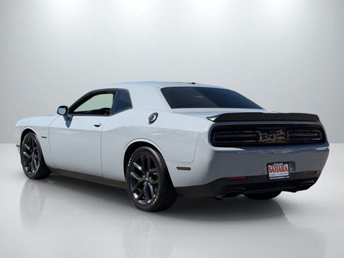 Used 2022 Dodge Challenger R/T w/ Blacktop Package RWD image 4