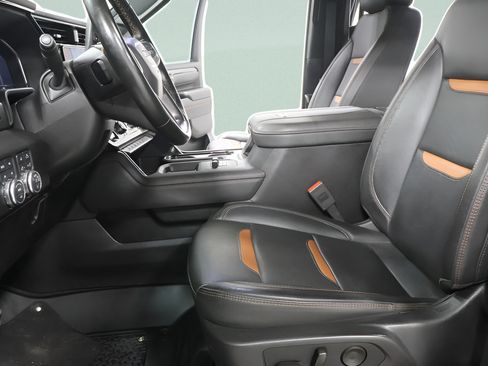 Used 2025 GMC Sierra 2500 AT4 AWD/4WD image 22