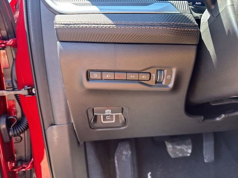New 2026 Jeep Cherokee Overland AWD/4WD image 17