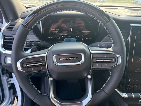 New 2026 GMC Acadia Denali w/ Super Cruise Package AWD/4WD image 20