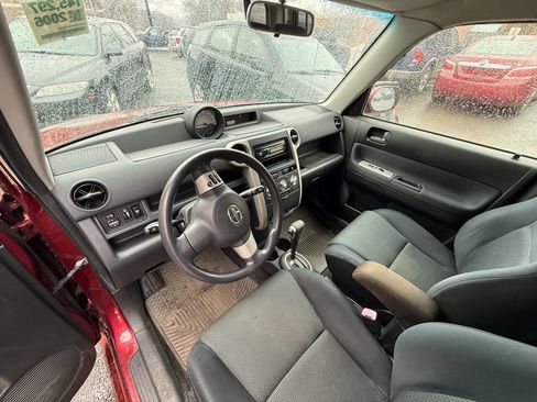 Used 2006 Scion xB Base 4dr Wagon w/Automatic image 8