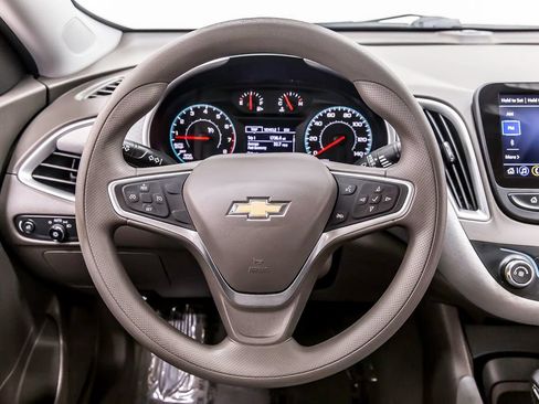 Used 2022 Chevrolet Malibu LS FWD image 20