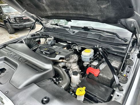 Used 2024 RAM 2500 Big Horn image 28