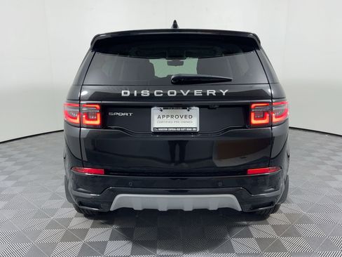 Certified 2024 Land Rover Discovery Sport S image 9