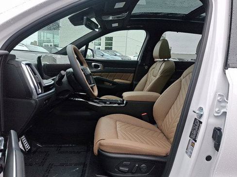 New 2026 Kia Sorento SX Prestige w/ Olive Brown Leather Package image 6