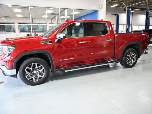 New 2026 GMC Sierra 1500 SLT w/ SLT Premium Package image 10