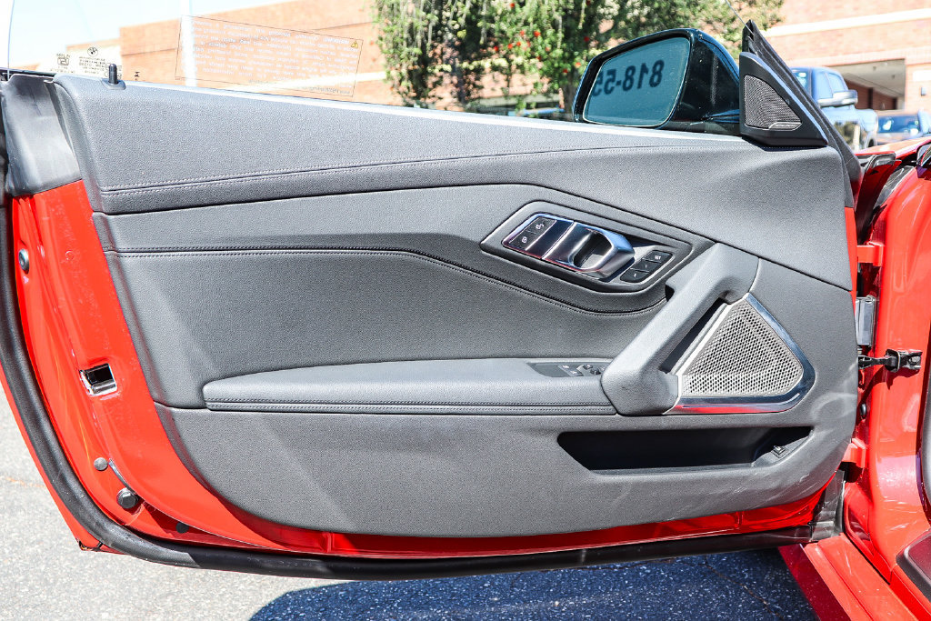 Used 2026 BMW Z4 sDrive30i w/ Shadowloine Package RWD image 24