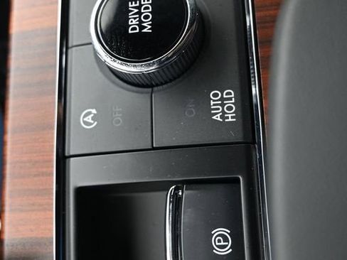 Used 2024 Lincoln Navigator Reserve image 22