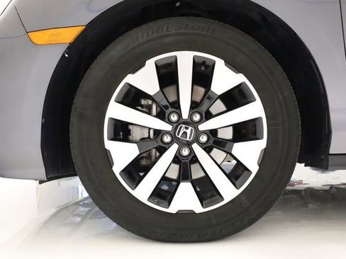Used 2025 Honda Odyssey EX-L image 9