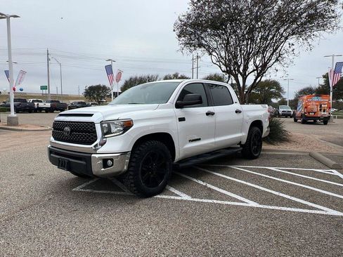 Used 2020 Toyota Tundra SR5 image 2