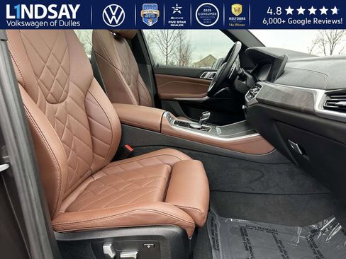 Used 2023 BMW X5 xDrive40i w/ Parking Assistance Package image 11