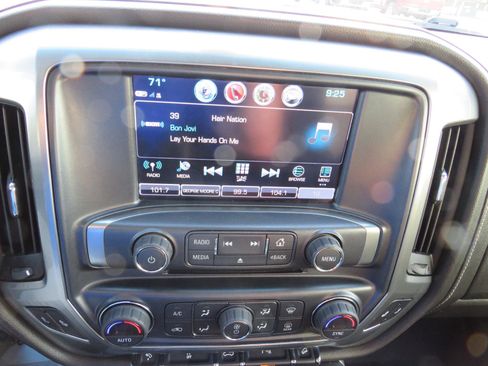 Used 2017 Chevrolet Silverado 3500 LTZ image 7