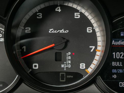 Used 2015 Porsche 911 Turbo image 37