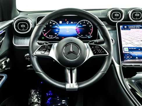 Used 2024 Mercedes-Benz GLC 300 GLC 300 SUV image 19