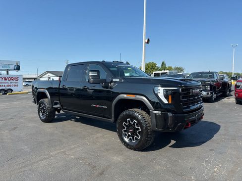 Certified 2024 GMC Sierra 2500 AT4X AWD/4WD image 7