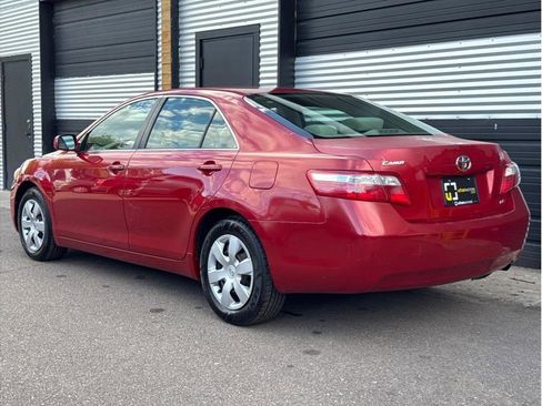 Used 2009 Toyota Camry LE image 8