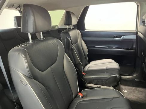 Used 2025 Hyundai Palisade SEL FWD image 15
