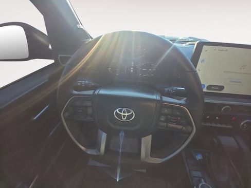 Used 2024 Toyota Tacoma TRD Sport w/ TRD Sport Premium Package AWD/4WD image 12