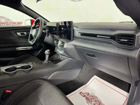 Used 2026 Ford Mustang Coupe RWD image 11