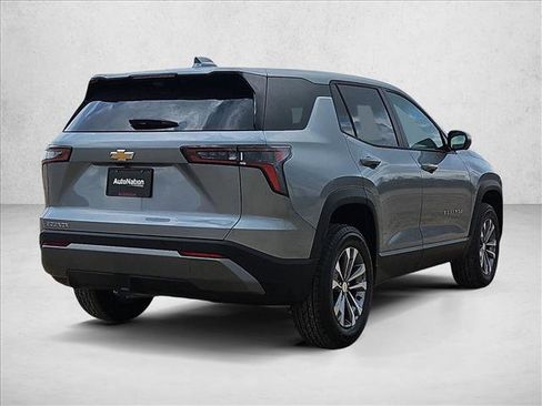 New 2026 Chevrolet Equinox LT w/ Safety and Technology Package image 2