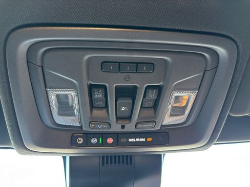 New 2026 GMC Sierra 1500 SLT w/ SLT Premium Plus Package image 6