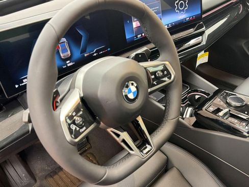 New 2026 BMW 530i xDrive w/ M Sport Package AWD/4WD image 15