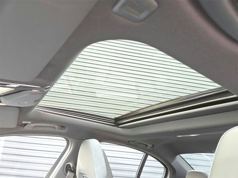 Used 2026 BMW M3 Competition image 15