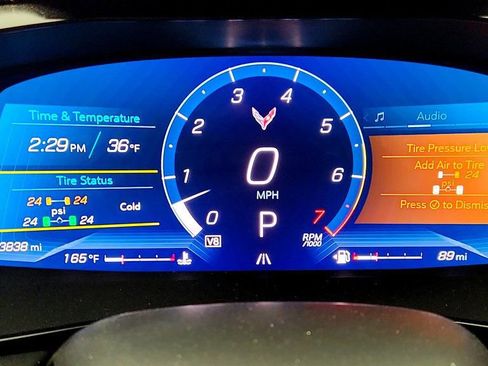 Used 2024 Chevrolet Corvette Stingray Preferred Cpe w/ Z51 Performance Package image 15