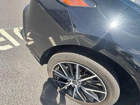 Used 2023 Toyota Camry SE FWD image 8
