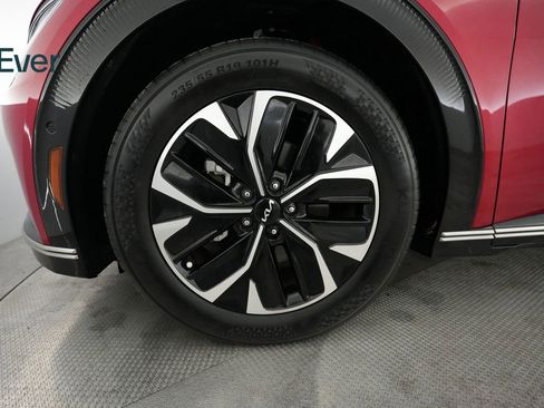 Used 2024 Kia EV6 Wind w/ Wind Technology Package image 19