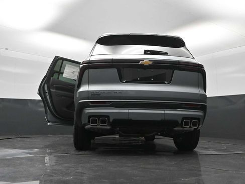 New 2026 Chevrolet Traverse LT AWD/4WD image 30