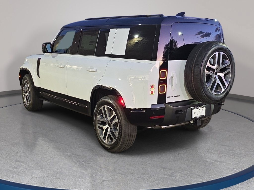 New 2026 Land Rover Defender 110 X-Dynamic SE AWD/4WD image 7