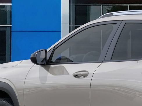 New 2026 Chevrolet Trax ACTIV w/ Driver Confidence Package FWD image 12