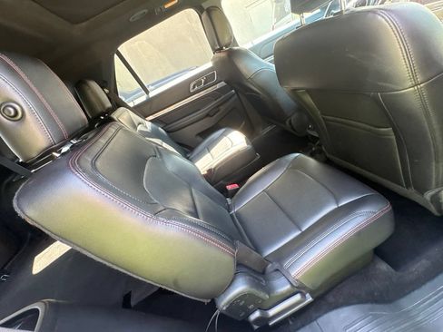 Used 2018 Ford Explorer Sport AWD/4WD image 8