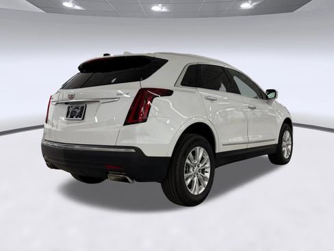 Used 2023 Cadillac XT5 Luxury FWD image 9
