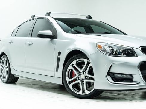 Used 2017 Chevrolet SS image 3