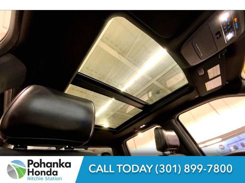 Used 2021 Ford F150 Lariat image 28