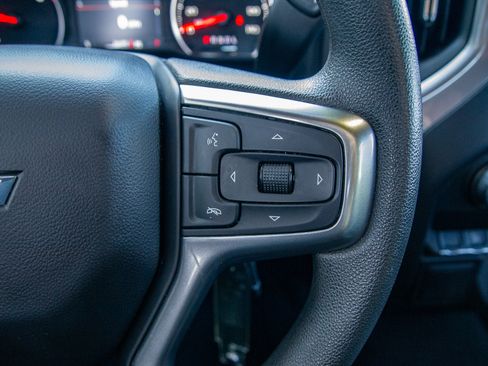 Used 2022 Chevrolet Silverado 1500 Custom Trail Boss w/ Safety Confidence Package AWD/4WD image 22